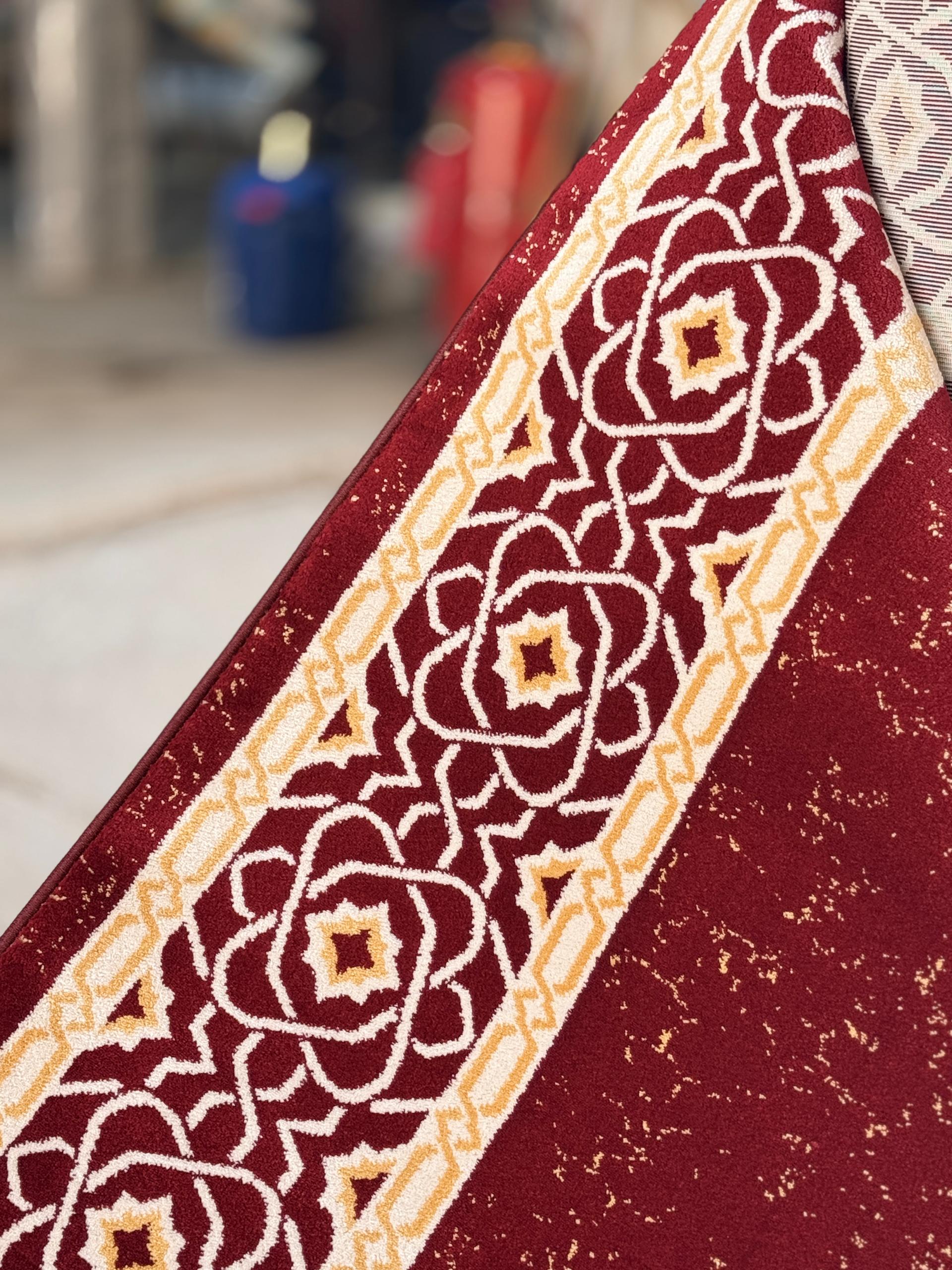 سجاد طابيدور السجدة